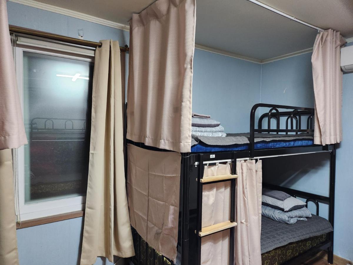 Birdsnest Hostel Hongdae Foreigner Only Séoul Extérieur photo